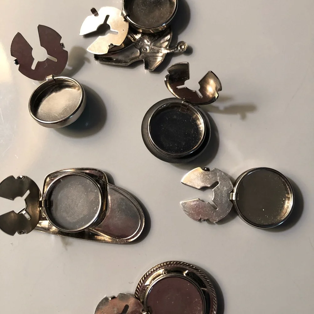 Button Covers - Picture 4 of 16